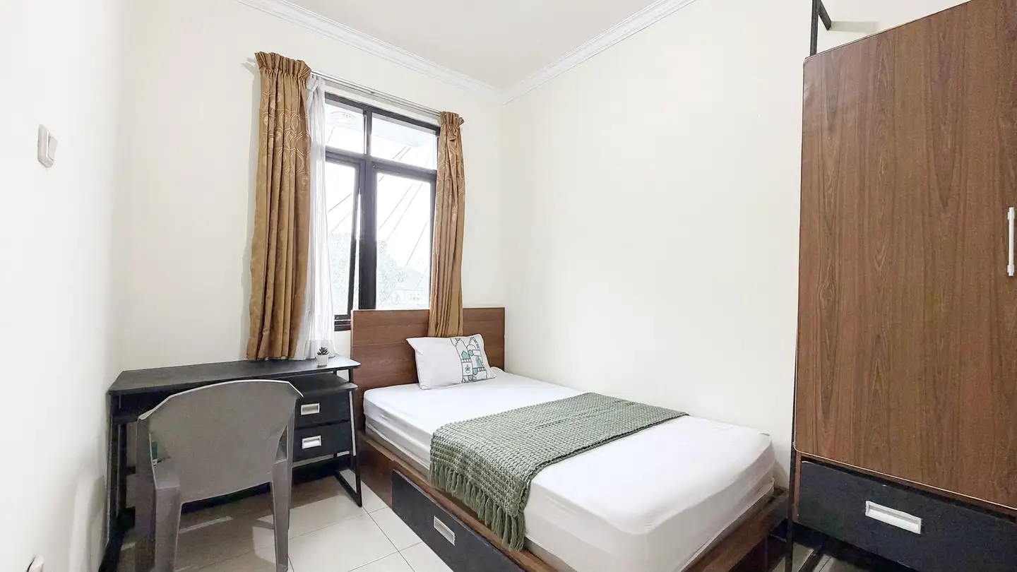 Kamar 1-A